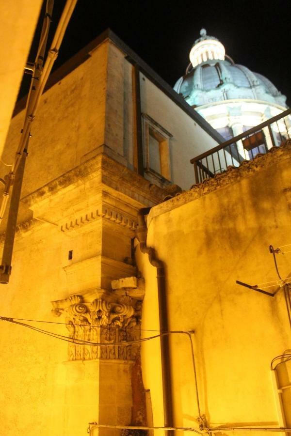 Specula Domus - Ibla Villa Ragusa Exteriör bild