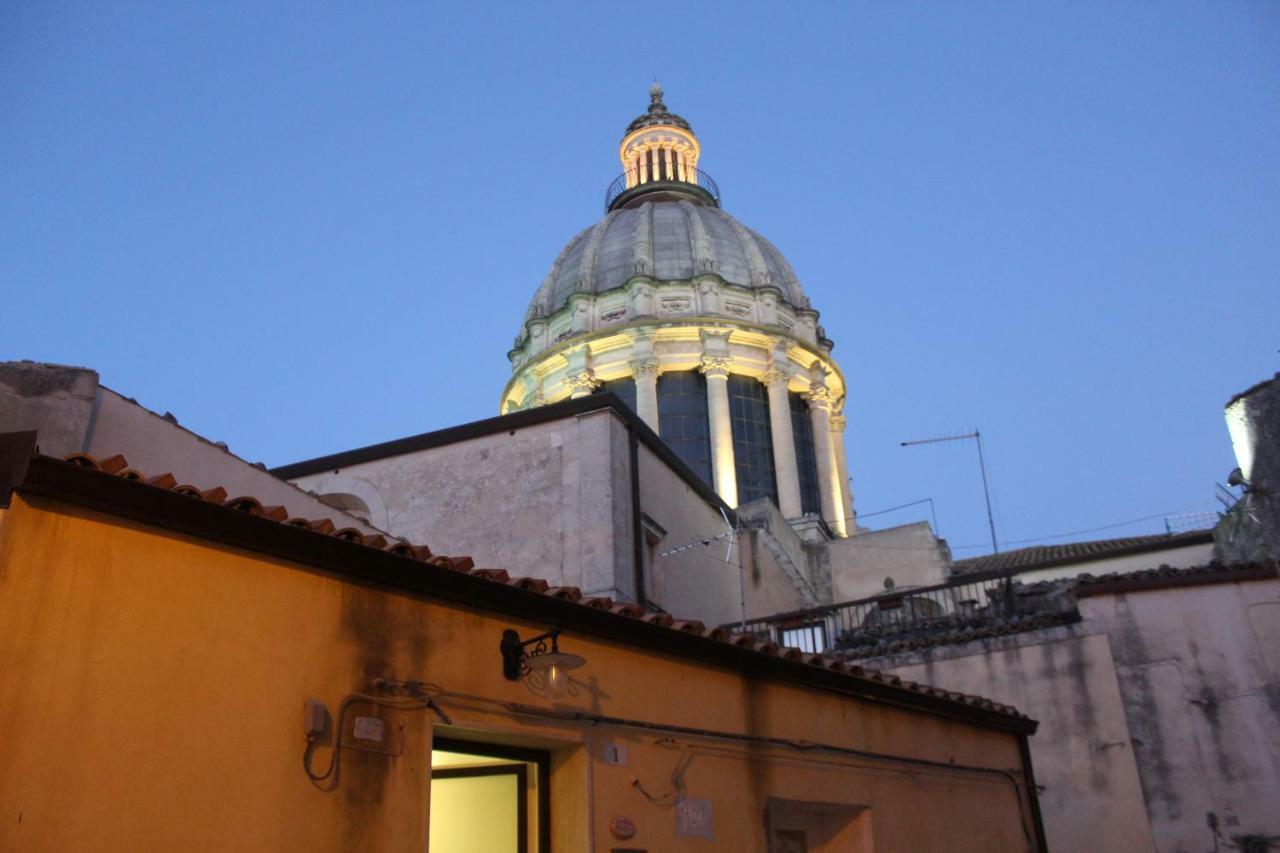 Specula Domus - Ibla Villa Ragusa Exteriör bild